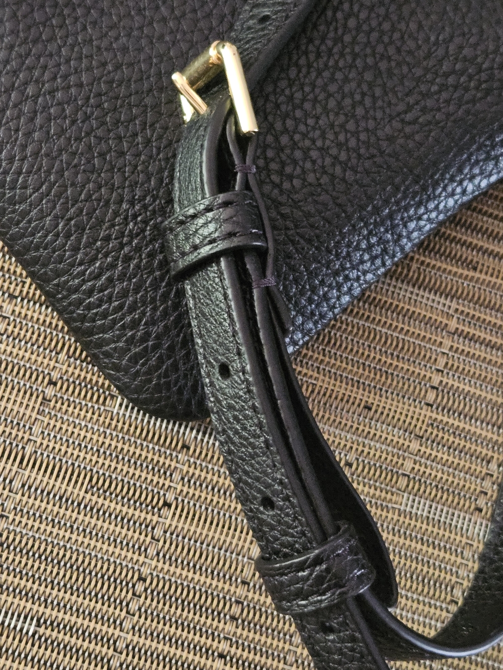 Ralph Lauren Pebbled Leather Belt Bag - Picture 10 of 12
